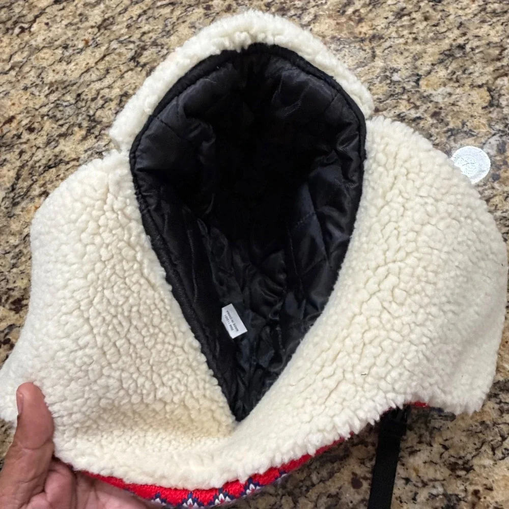 Chicago Knit Trapper Hat Red White Blue Fair Isle Snowflake Faux Fur Ear‎ Flaps